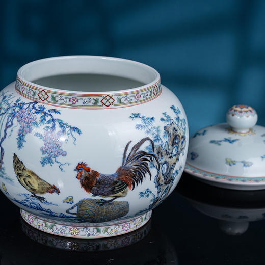 青花加彩大吉大利盖罐 商品图4