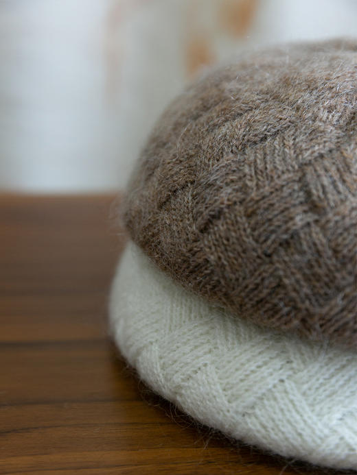 牧衣游原创 休闲百搭保暖马海毛羊毛帽子 果嘉【不支持会员折】 商品图1