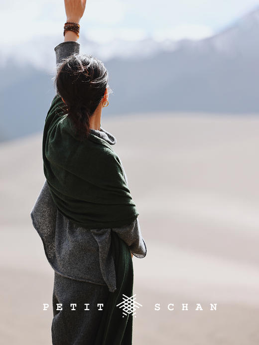 PETIT SCHAN小闪 ACC#014 sutra flag 经幡 骆驼绒山羊绒混纺手工染色大披肩/围巾 商品图5