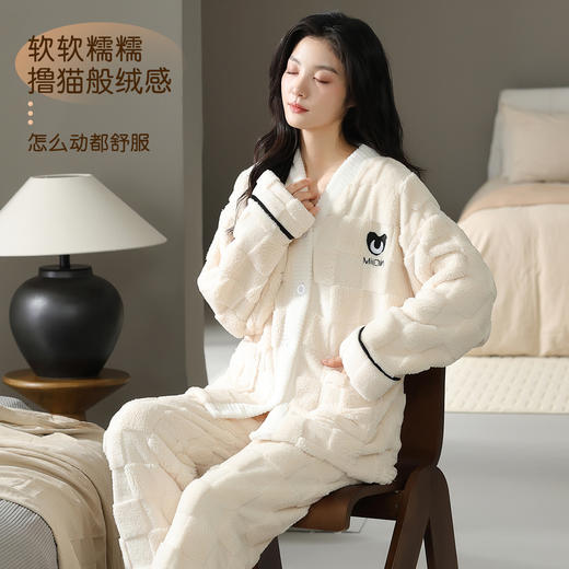 【优雅小香风】【猫人】【M-XXL】女士加绒家居服睡衣套装 商品图2