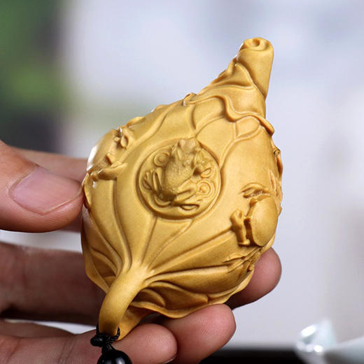 纵横四海荷蟹°黄杨木把把壶 商品图2