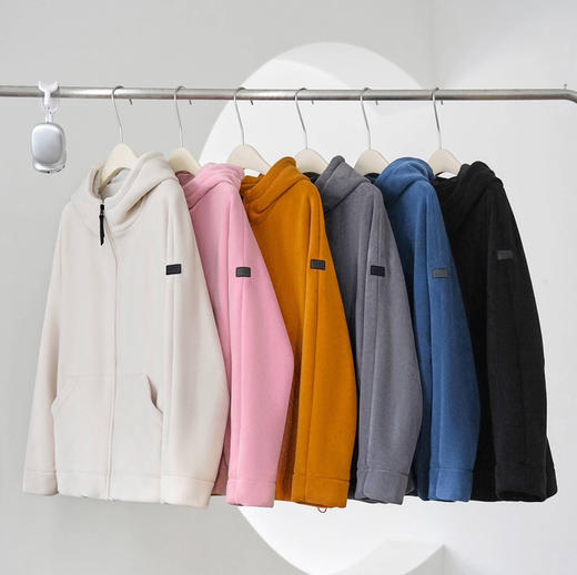 女士阔版落肩袖抓绒外套 商品图0