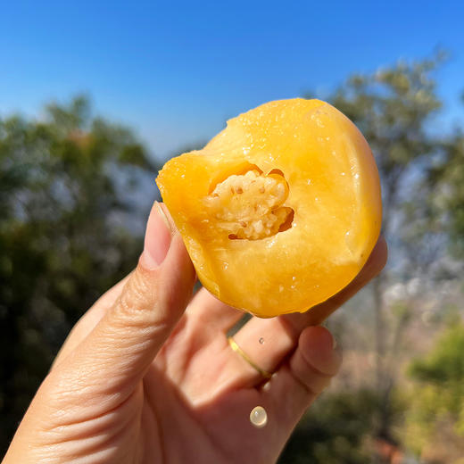 『攀枝花树上熟人参果』清甜水润，柔滑细腻，奶油香、蜜瓜香交织，水果中的“灌汤包” 商品图4