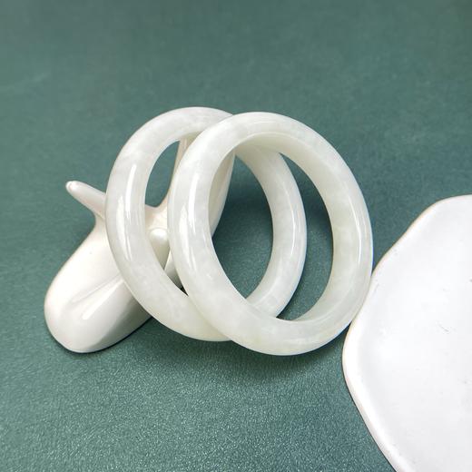 白玉手镯-宽条 商品图0