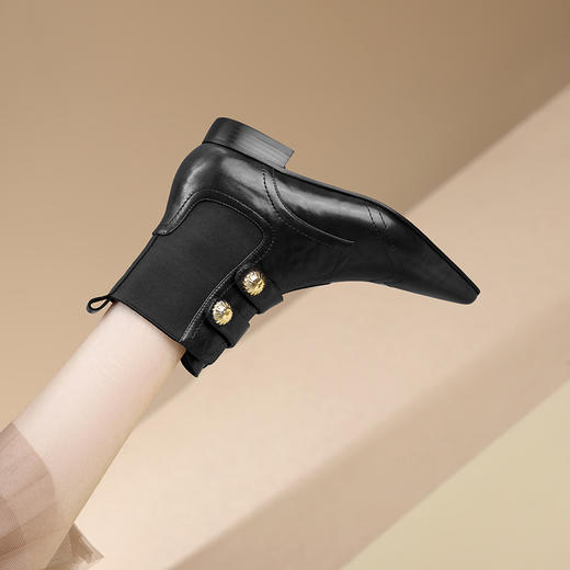 时尚个性，加绒保暖尖头真皮拼接低跟短靴XL794 商品图2