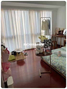 哈哈，一个人住真的快乐的嘞～