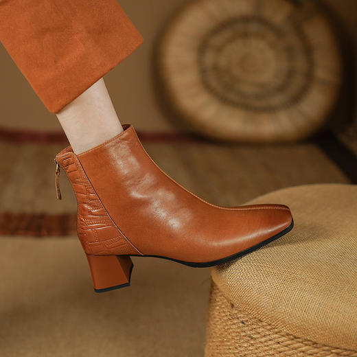 简约百搭，法式优雅粗跟后拉链短靴PS2151 商品图6