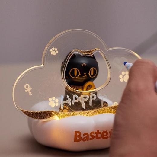 大英博物馆盖亚·安德森猫和她的朋友们系列 萌猫云朵发光写字板流沙摆件 商品图3