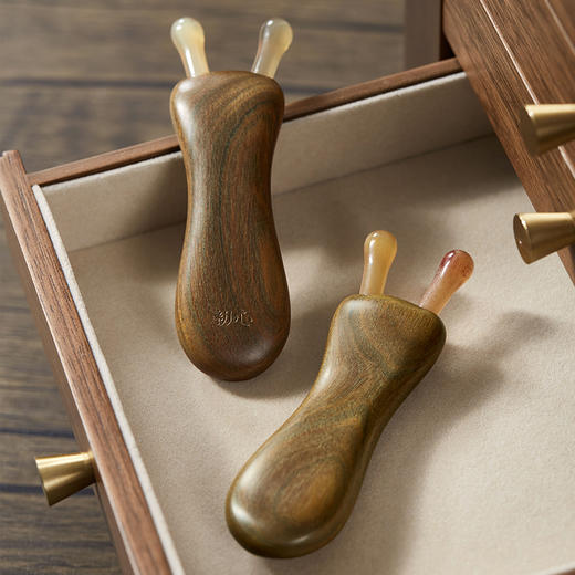 初心| 蜗牛鼻梁眼部按摩器绿檀羊角 商品图2