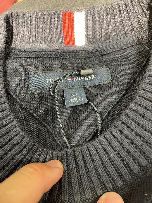 TOMMY HILFIGER/汤米 男士秋冬纯棉圆领扭麻花保暖刺绣标针织衫 商品图1
