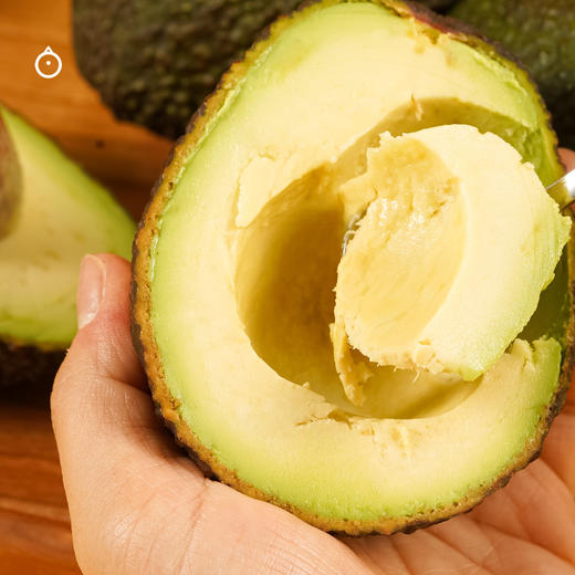 企鹅市集|云南孟连哈斯牛油果大果4枚/8枚装 国产新鲜 绵密丝滑 商品图1