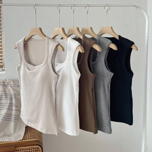 老米优品/ 秋冬打底神器《超细抗菌纤维四方领一体杯背心》养肤舒心绒，显瘦U领，软绵绵材质修身显瘦又保暖~~BX231121A 商品图1