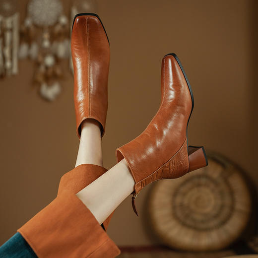 简约百搭，法式优雅粗跟后拉链短靴PS2151 商品图4