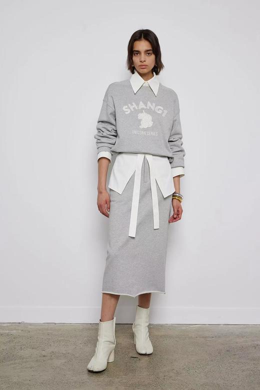 简约毛边儿中长款卫衣裙 商品图0