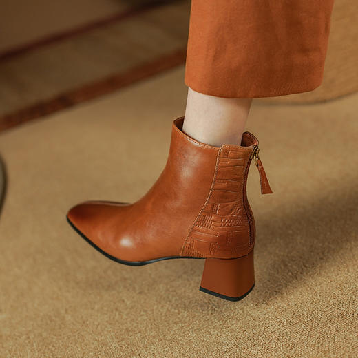 简约百搭，法式优雅粗跟后拉链短靴PS2151 商品图7