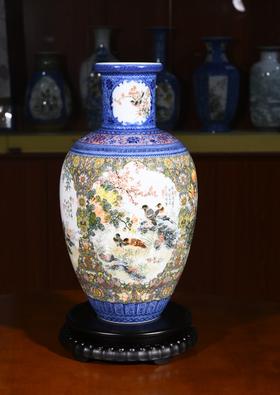 釉中彩开光花鸟直口瓶