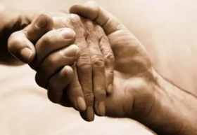 冬天抹点它，零下18°手也不会干裂，长冻疮！肌肤还越抹越嫩！今日半价！