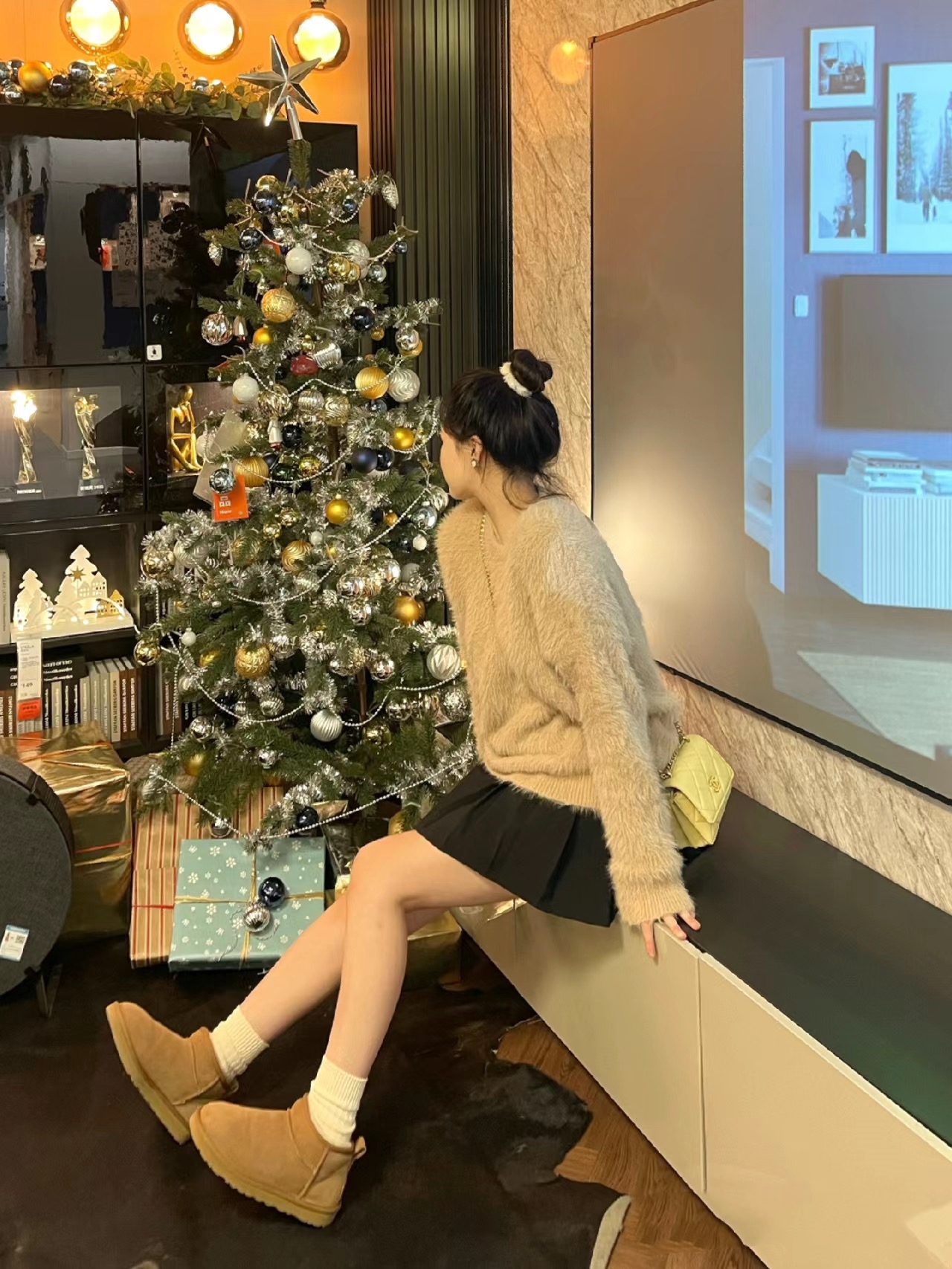 周冬雨情侣款ugg雪地靴 零下的安全感都是它给