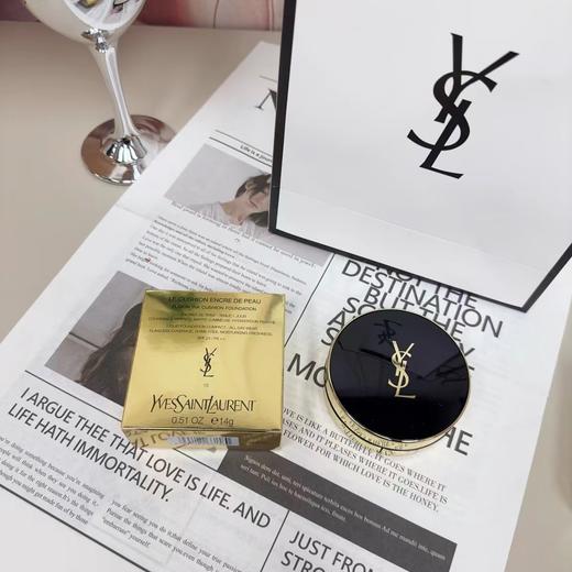 YSL圣罗兰羽毛气垫配手提袋 商品图0