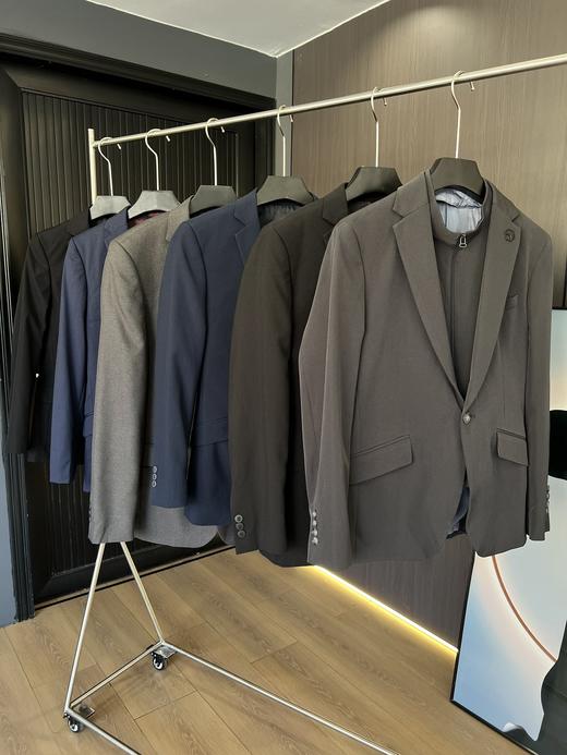 男士商务休闲通勤百搭套装西服西装外套（款式随机发） 商品图6