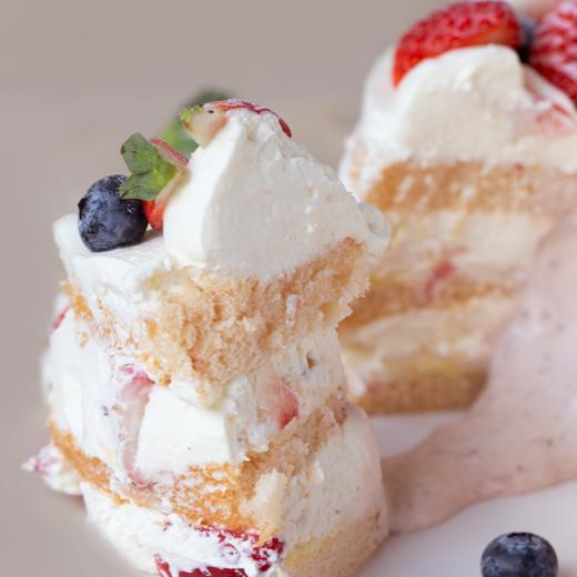 「草莓小姐」流心裸蛋糕（下单可备注：不要流心，则按非流心夹心出品） 商品图4