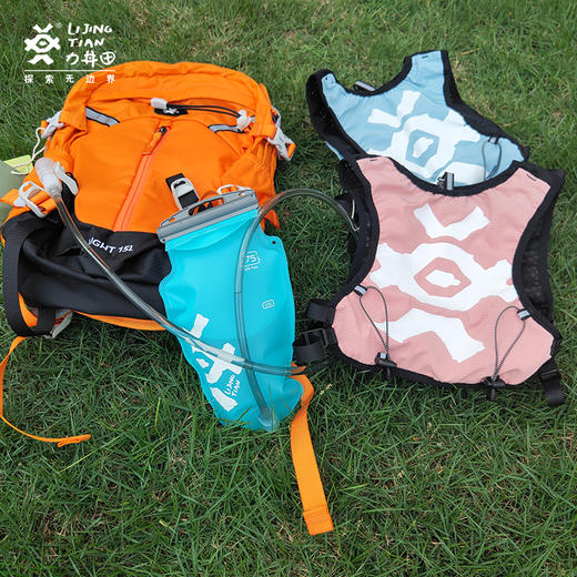 力丼田背负系统 儿童0.75L水袋L2202E038CABE 商品图1