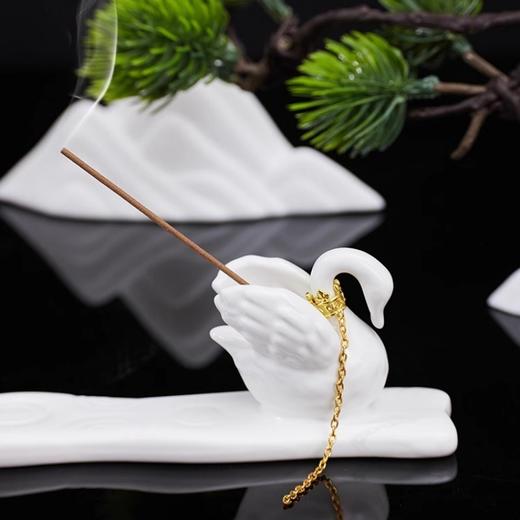 大英博物馆天鹅贵族游戏棋盘系列 天鹅湖线香陶瓷香插摆件礼盒 商品图2