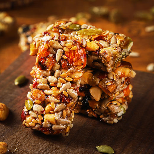 【香浓甜糯！八宝手工切糕】9种坚果干 新疆切糕八宝手工切糕不单独添加蔗糖核桃巴旦木营养坚果特产传统糕点零食-rui 商品图1