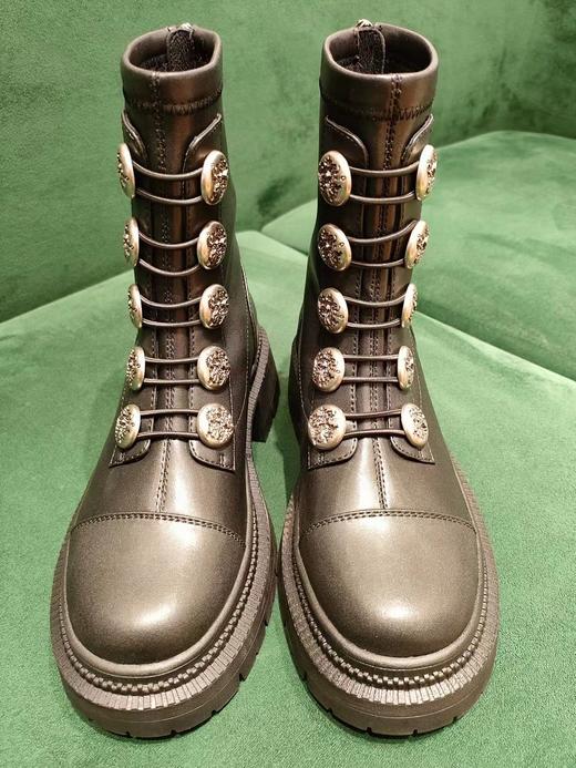 MIO米奥冬季圆头高跟中筒瘦瘦靴金属扣带酷感厚底马丁靴女M235632335 商品图3