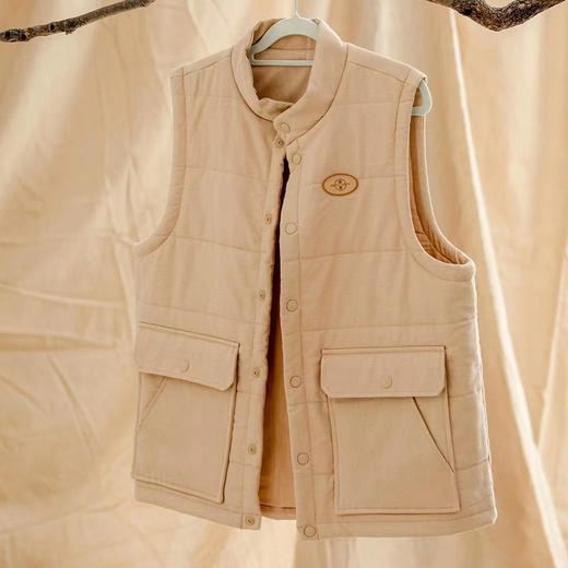 有机棉马甲(棕色) 100%棉 保暖锁温 2023年秋冬新款  情侣款外套 美拉德穿搭 工装休闲简约风 素道敦煌天然有机彩棉织造 舒适安全健康 [漳州仓] 商品图0