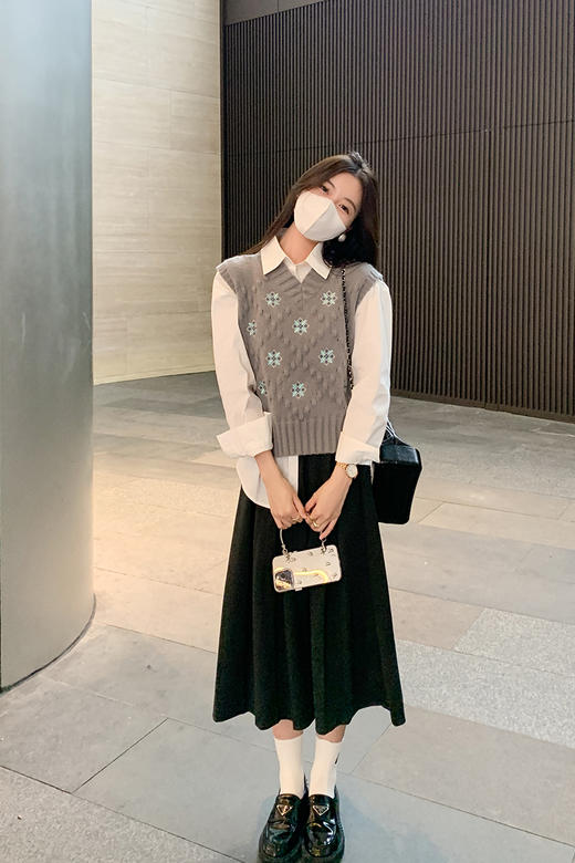 <曾小咸推荐> 【不费力穿搭】灰色马甲 商品图5