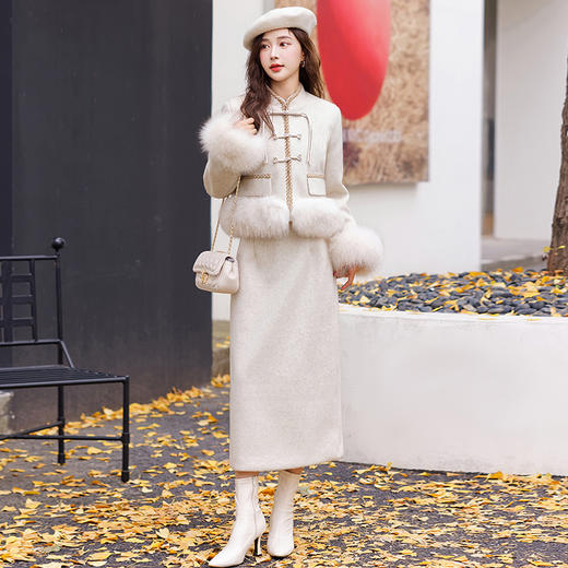 优雅盘扣新中式，白鸭绒羽绒服套装配真狐狸毛含20毛两件套HR-YJLY8106 商品图4