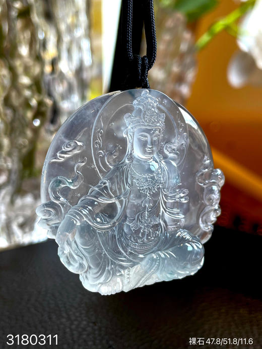玻璃种水月观音挂坠【3180311】具体价格微信咨询 商品图3