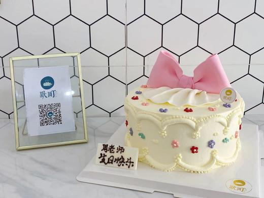 复古小小裱花翻糖蝴蝶结蛋糕 商品图1