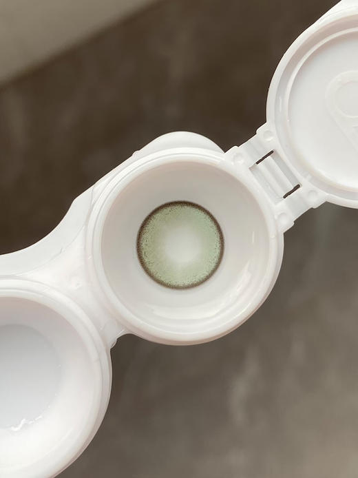 Newscoko 菩提雪梨 年抛 两片 14.2mm 参考着色13.8mm 基弧8.6 含水38% 韩国进口 商品图5