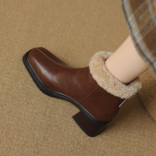 冬季新款，粗跟真毛全羊羔毛短靴LD-6641 商品图5