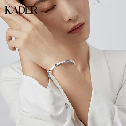 KADER卡蒂罗 一直爱镶宝石情侣手镯 简约个性手镯一对 男女同款情侣款 情侣礼物 商品图4