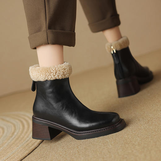 冬季新款，粗跟真毛全羊羔毛短靴LD-6641 商品图9