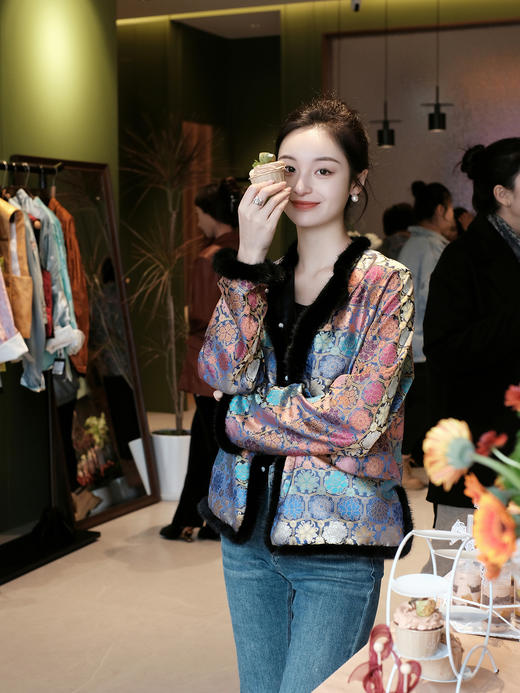 盛唐牡丹|重缎色织宋锦配水貂毛外套 商品图7