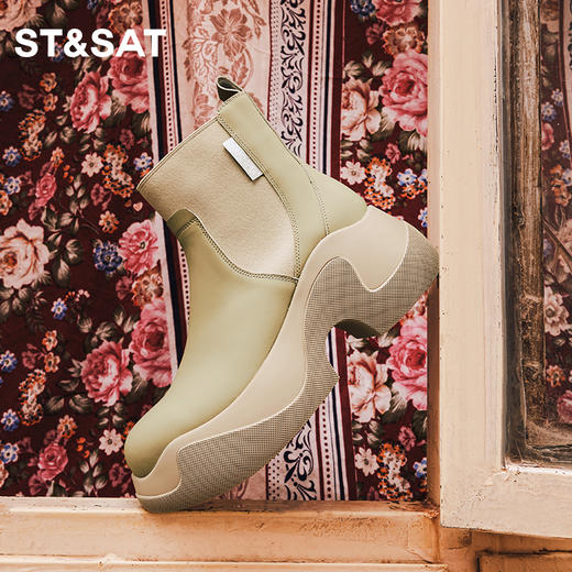 星期六黑色百搭短显瘦松糕底时装靴SS34116139 商品图1