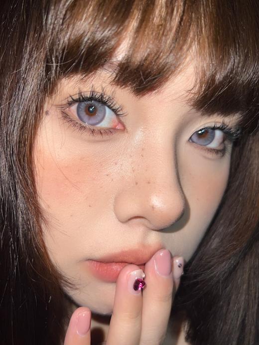 Pupil Magic 波光蓝麟/闪银灯泡 灰/莫奈鸢尾 紫/荒野沙漠 棕 14.2mm 年抛 商品图7