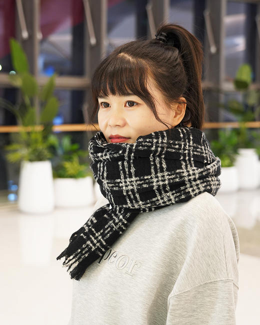 新款韩版仿羊绒流苏格子小香风围巾加厚保暖围脖男女情侣款PS20834 商品图1