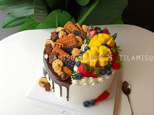 巧克力水果双拼生日蛋糕 商品图0