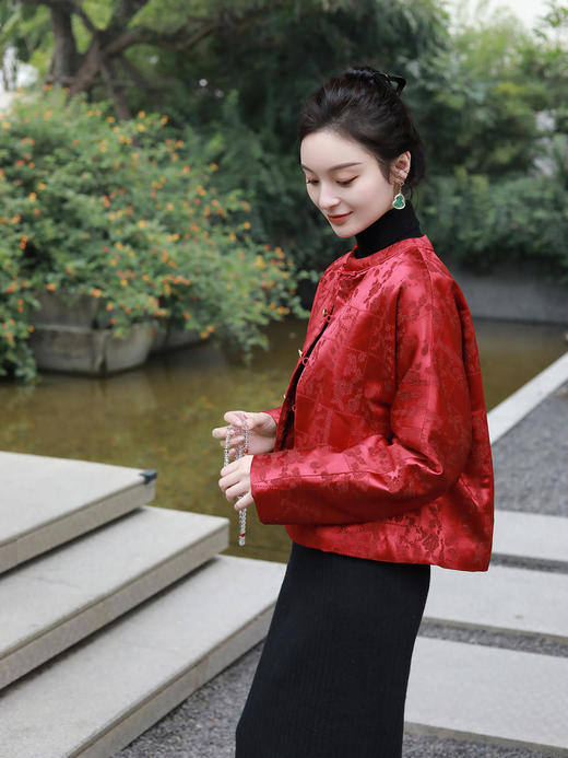 盛唐牡丹|冠乐绉圆领夹棉女外套 商品图1