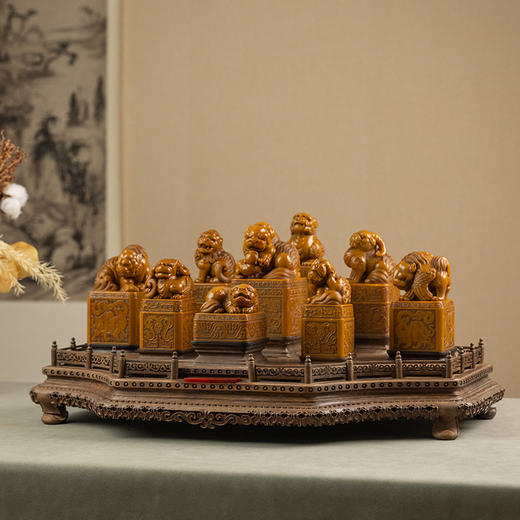 清 寿山石雕瑞兽钮鸳锦云章一组 商品图0