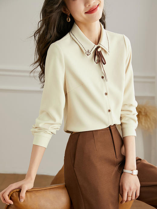 【年终特卖】熙世界通勤气质衬衫女2025年秋季新款优雅长袖翻领上衣设计感小众 商品图5