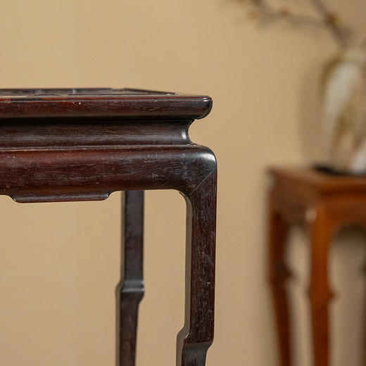 清 红木束腰弯腿花几摆件 商品图3