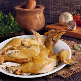 优选丨五指毛桃上树鸡  散养300天 吃五指毛桃长大的药膳鸡 肉香皮脆 800g/只 