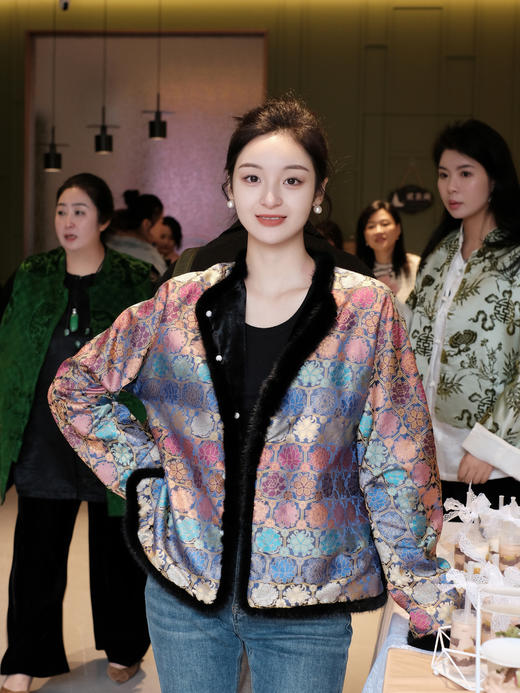 盛唐牡丹|重缎色织宋锦配水貂毛外套 商品图1