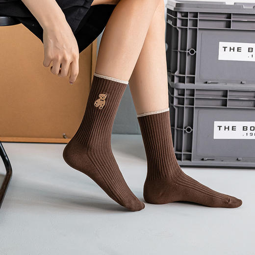 【卡通刺绣小熊女士中筒棉袜】卡通刺绣小熊袜子女士中长筒袜秋冬休闲棉袜百搭女袜 商品图11
